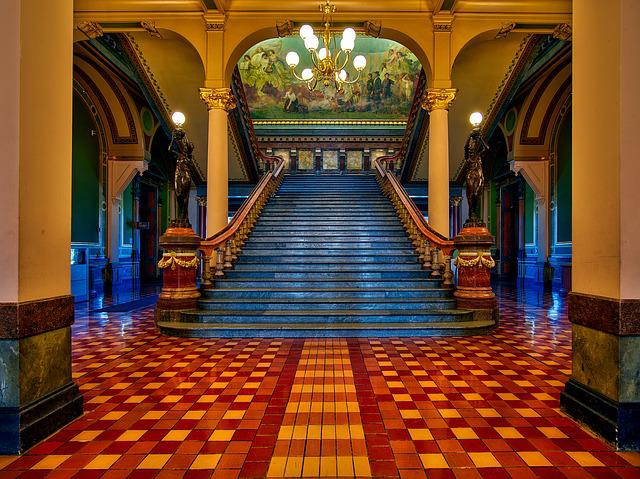 schodiště v paláci